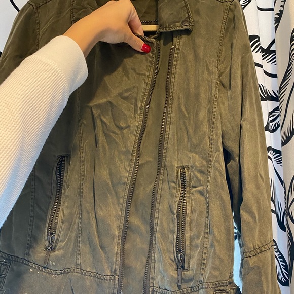 Jacket - Picture 4 of 5